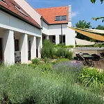 Szent Jakab Bed & Breakfast