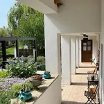 Szent Jakab فندق مبيت وإفطار Vászoly