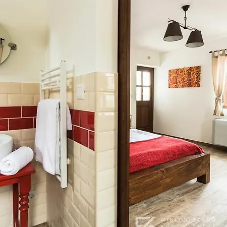 Szent Jakab לינה וארוחת בוקר